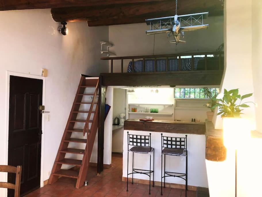 آيكس أومبروفينس Appartement Avec Deux Chambres Centre Ville Aixois المظهر الخارجي الصورة